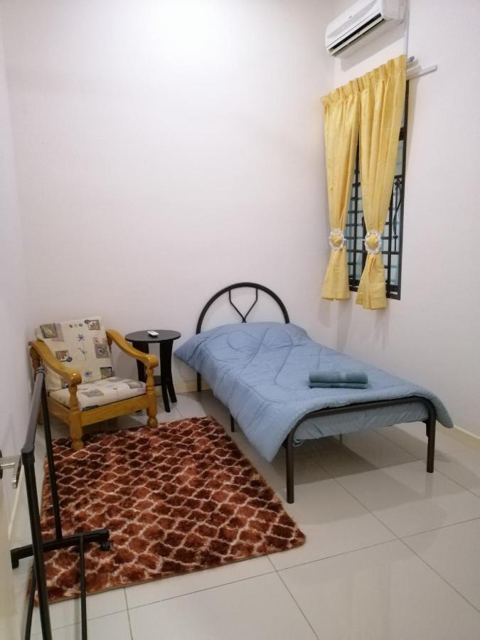 A&D Home-Stay @Kota Warisan, Sepang Exterior foto